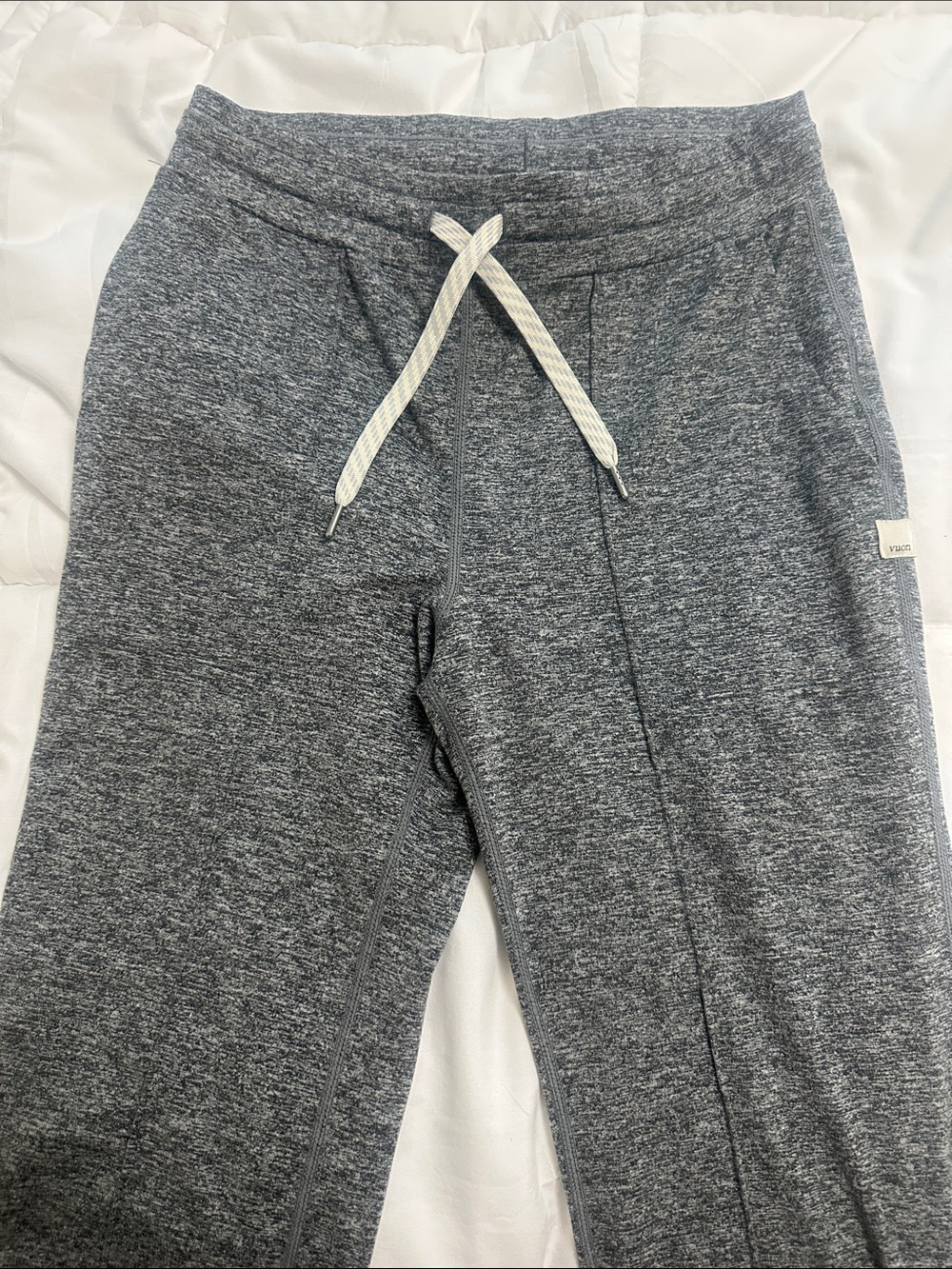 Vuori Pants Womens XS Gray Halo Wideleg Flare DreamKnit Preppy Workout Gym